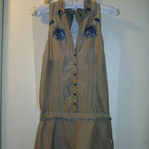 Free People sleeveless summer top, embroidered accents - Size 2